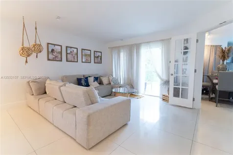 7907 N Silverado Circle Davie FL 33024