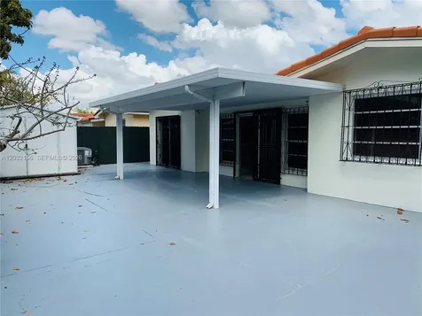 4120 SW 69 Avenue Miami FL 33155