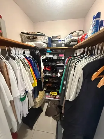 6081 W 24th Avenue Hialeah FL 33016