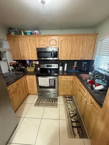 6081 W 24th Avenue Hialeah FL 33016