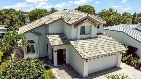 8532 SW 211th Terrace Cutler Bay FL 33189