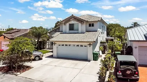 8532 SW 211th Terrace Cutler Bay FL 33189