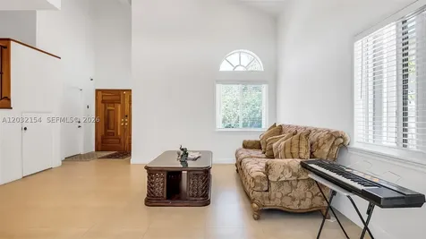 8532 SW 211th Terrace Cutler Bay FL 33189