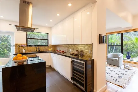 4230 Royal Palm Avenue Miami Beach FL 33140