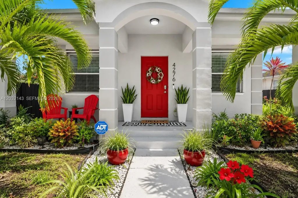 4276 SW 56th Avenue Davie FL 33314