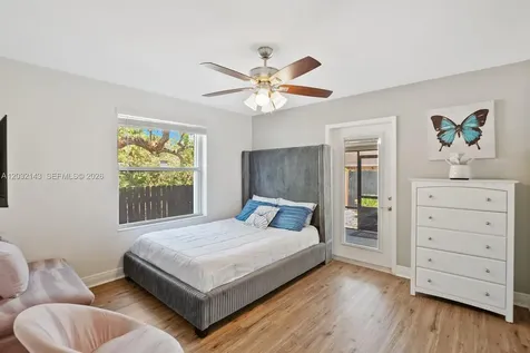 4276 SW 56th Avenue Davie FL 33314