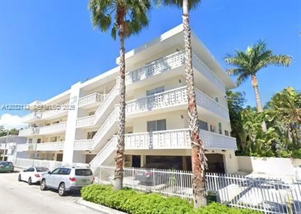 900 Euclid Avenue Miami Beach FL 33139