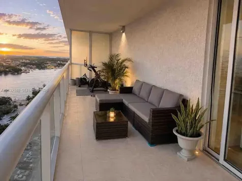 450 Alton Road Miami Beach FL 33139