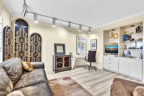 800 NE 195th Street Miami FL 33179