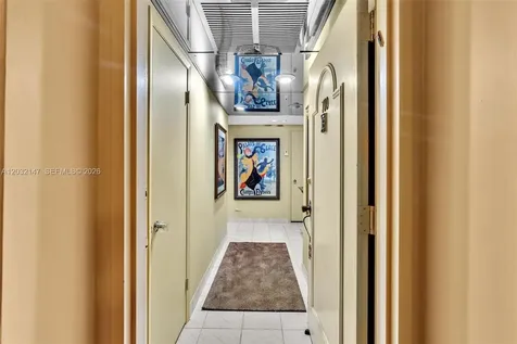 800 NE 195th Street Miami FL 33179