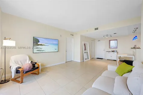 215 SW 42nd Avenue Miami FL 33134
