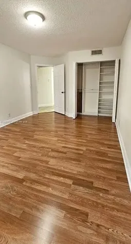 8290 Lake Drive Doral FL 33166