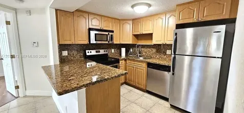 8290 Lake Drive Doral FL 33166