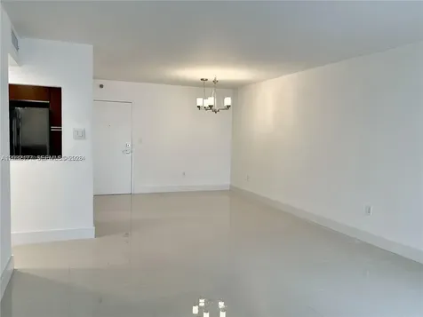 2851 NE 183rd Street Aventura FL 33160