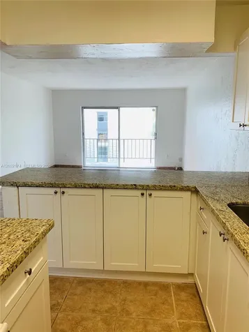 6900 N Kendall Drive Pinecrest FL 33156