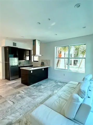 1560 Drexel Avenue Miami Beach FL 33139