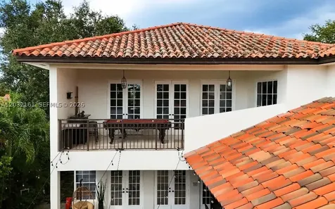 15106 NW 89th Court Miami Lakes FL 33018
