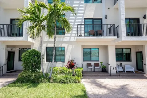 4640 NW 84th Avenue Doral FL 33166
