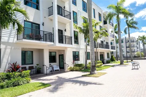 4640 NW 84th Avenue Doral FL 33166