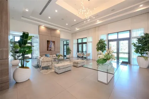 4640 NW 84th Avenue Doral FL 33166