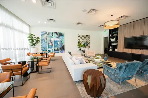 4640 NW 84th Avenue Doral FL 33166