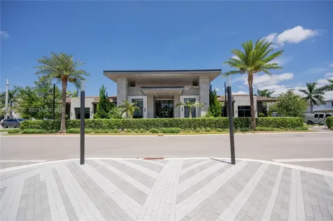 4640 NW 84th Avenue Doral FL 33166