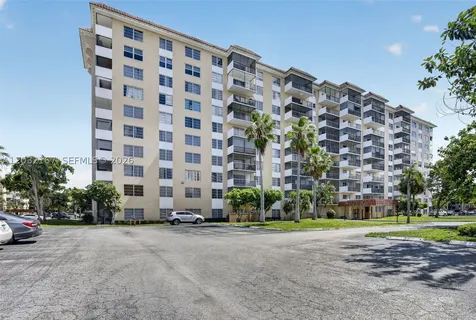 4174 Inverrary Drive Lauderhill FL 33319