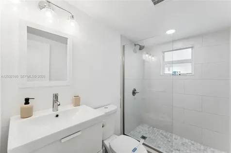 1480 NE 117th Street Miami FL 33161