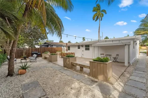 1480 NE 117th Street Miami FL 33161