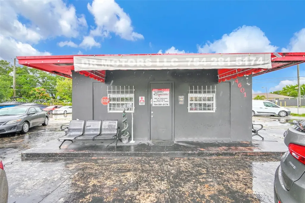 4601 W Hallandale Beach Boulevard Hollywood FL 33023