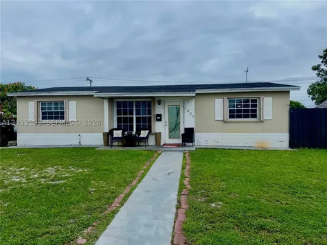 1321 NW 199th Street Miami Gardens FL 33169