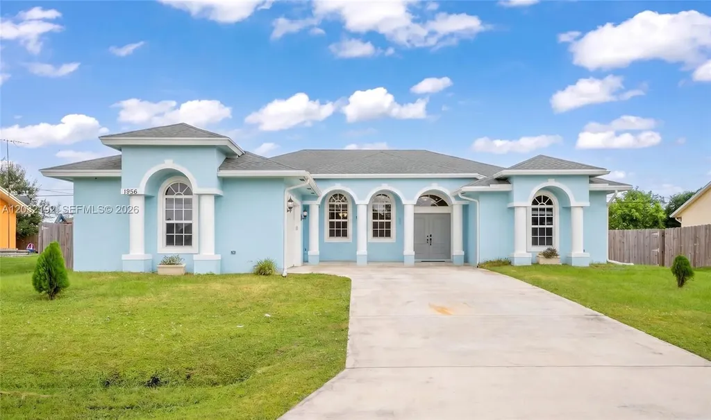 1956 SW Beekman Street Port St. Lucie FL 34953