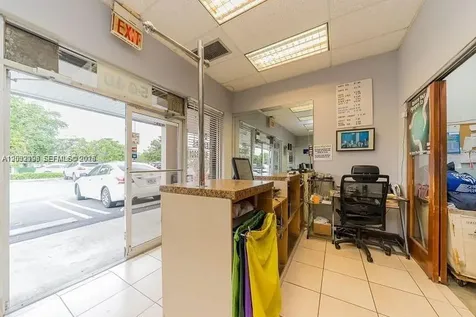 SW 107th Avenue Miami FL 33173
