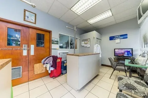SW 107th Avenue Miami FL 33173