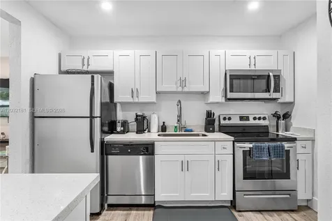 1521 NE 118th Terrace Miami FL 33161