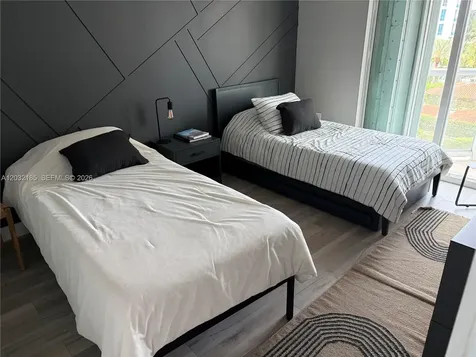5900 Collins Avenue Miami Beach FL 33140