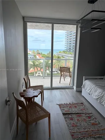5900 Collins Avenue Miami Beach FL 33140