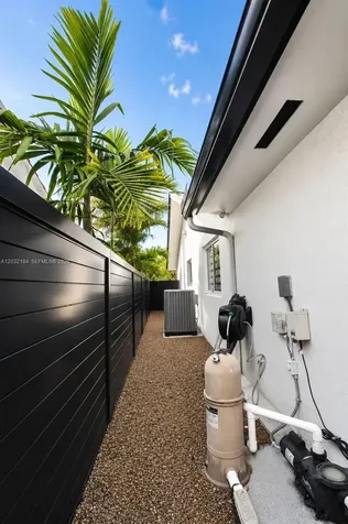 12440 SW 96th Street Miami FL 33186