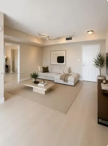 1 Glen Royal Parkway Miami FL 33125