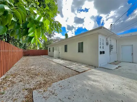 156 NW 62nd Street Miami FL 33150