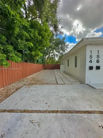 156 NW 62nd Street Miami FL 33150