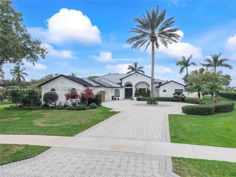 2235 SW 105th Terrace Davie FL 33324