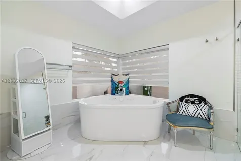 2235 SW 105th Terrace Davie FL 33324