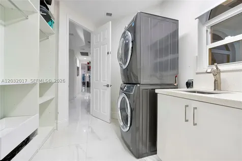 2235 SW 105th Terrace Davie FL 33324
