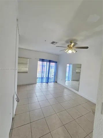 7989 NW 8th Street Miami FL 33126