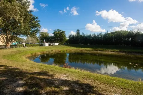7200 NW 1st Street Plantation FL 33317