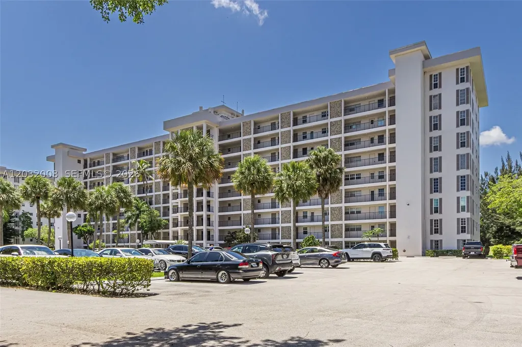 3150 N Palm Aire Drive Pompano Beach FL 33069