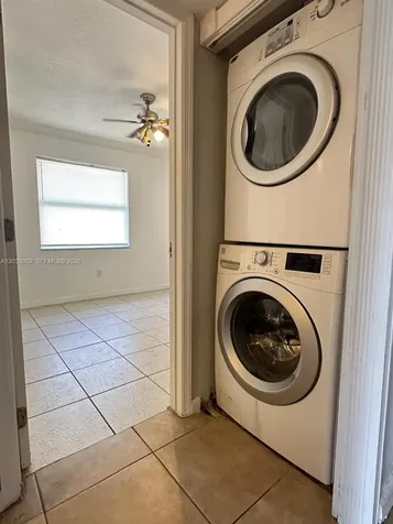 851 NE 207th Terrace Miami FL 33179