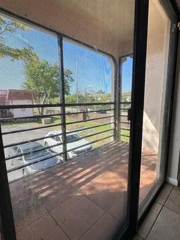 851 NE 207th Terrace Miami FL 33179