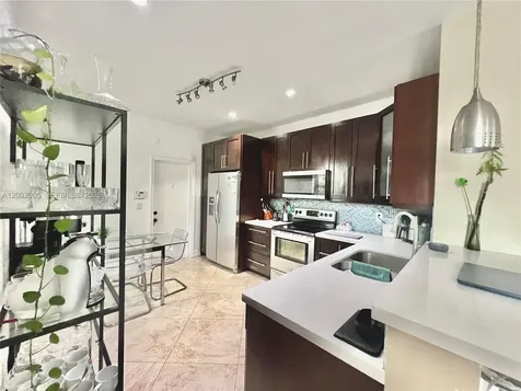 2176 Salerno Circle Weston FL 33327